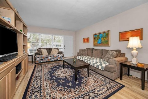 Купить кондоминиум в Кеннет-Сити, Флорида 6 комнат, 81.29м2, № 1509589 - фото 5