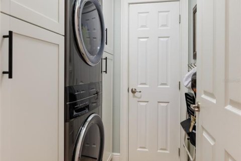 Adosado en venta en Saint Petersburg, Florida, 3 dormitorios, 203.83 m2 № 1903149 - foto 13