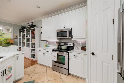 Adosado en venta en Saint Petersburg, Florida, 3 dormitorios, 203.83 m2 № 1903149 - foto 11