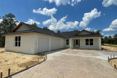 House in Dunnellon, Florida 3 bedrooms, 218.78 sq.m. № 2095117 - photo 2