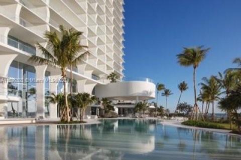 Condo à Sunny Isles Beach, Floride, 2 chambres  № 2016746
