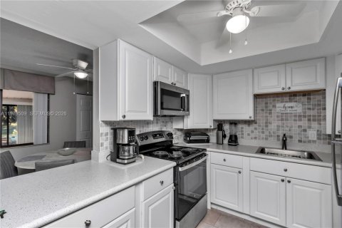 Снять в аренду кондоминиум в Окала, Флорида 2 спальни, 95.41м2, № 2043792 - фото 17