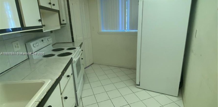 Condo à Lauderhill, Floride, 2 chambres  № 1981776
