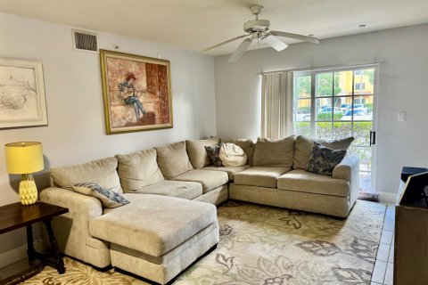 Copropriété à louer à Boynton Beach, Floride: 2 chambres, 81.75 m2 № 2249678 - photo 10