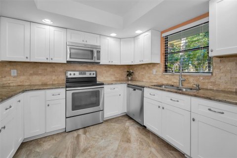 Copropriété à louer à Clearwater, Floride: 2 chambres, 95.69 m2 № 1636153 - photo 4