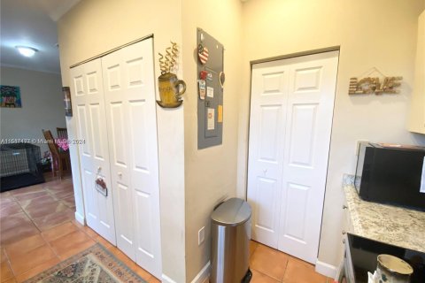 Casa en venta en Homestead, Florida, 3 dormitorios, 150.87 m2 № 1764745 - foto 11