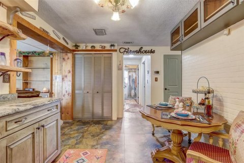 House in Port Orange, Florida 2 bedrooms, 92.9 sq.m. № 2226394 - photo 10