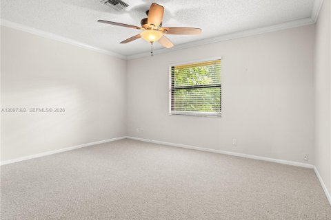 Touwnhouse à vendre à Cooper City, Floride: 3 chambres, 126.53 m2 № 2392691 - photo 11