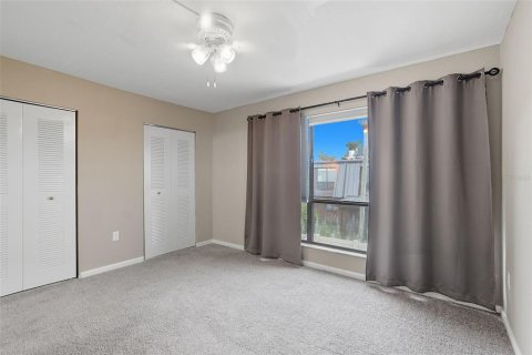Townhouse in Lakeland, Florida 2 bedrooms, 107.58 sq.m. № 1900040 - photo 24