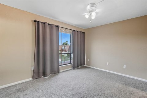 Townhouse in Lakeland, Florida 2 bedrooms, 107.58 sq.m. № 1900040 - photo 25