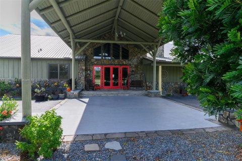 Villa ou maison à vendre à LaBelle, Floride: 3 chambres, 383.04 m2 № 2082358 - photo 9
