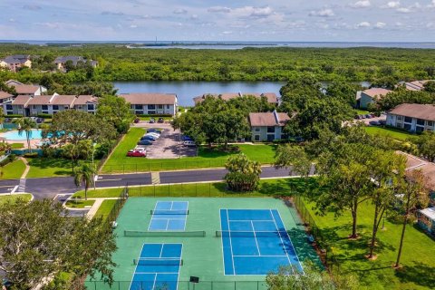 Condominio en venta en Saint Petersburg, Florida, 2 dormitorios, 92.25 m2 № 2147487 - foto 21