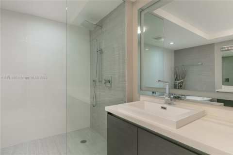 Copropriété à vendre à Sunny Isles Beach, Floride: 3 chambres, 175.77 m2 № 1944825 - photo 28