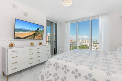 Copropriété à vendre à Sunny Isles Beach, Floride: 3 chambres, 175.77 m2 № 1944825 - photo 19