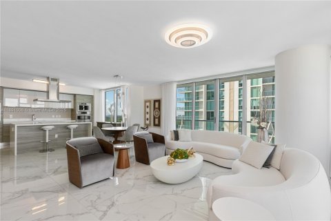 Copropriété à vendre à Sunny Isles Beach, Floride: 3 chambres, 175.77 m2 № 1944825 - photo 7