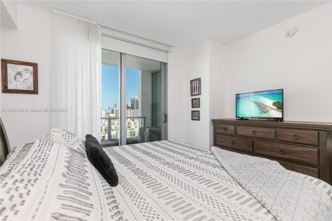 Copropriété à vendre à Sunny Isles Beach, Floride: 3 chambres, 175.77 m2 № 1944825 - photo 15