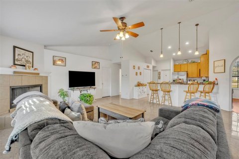 House in Grand Island, Florida 4 bedrooms, 201.78 sq.m. № 1521761 - photo 5