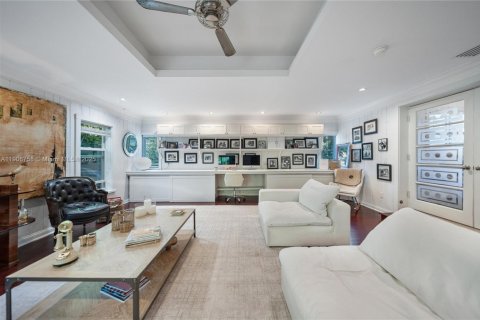 Купить виллу или дом в Майами-Шорс, Флорида 5 спален, 379.6м2, № 1965519 - фото 21