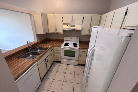 Casa en alquiler en Orlando, Florida, 3 dormitorios, 100.89 m2 № 1917430 - foto 5