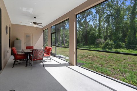 Casa en venta en Land O' Lakes, Florida, 4 dormitorios, 319.58 m2 № 2218976 - foto 4