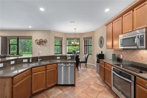 Casa en venta en Land O' Lakes, Florida, 4 dormitorios, 319.58 m2 № 2218976 - foto 17