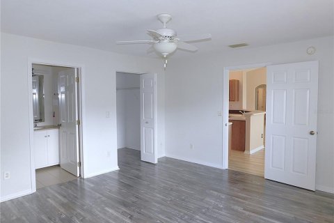 House in Ocala, Florida 3 bedrooms, 126.53 sq.m. № 1916831 - photo 27