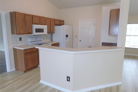 House in Ocala, Florida 3 bedrooms, 126.53 sq.m. № 1916831 - photo 18