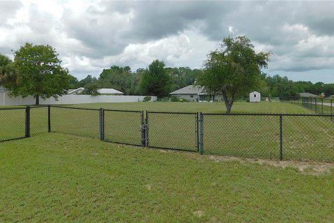 House in Ocala, Florida 3 bedrooms, 126.53 sq.m. № 1916831 - photo 5