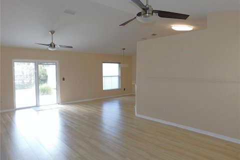 House in Ocala, Florida 3 bedrooms, 126.53 sq.m. № 1916831 - photo 14
