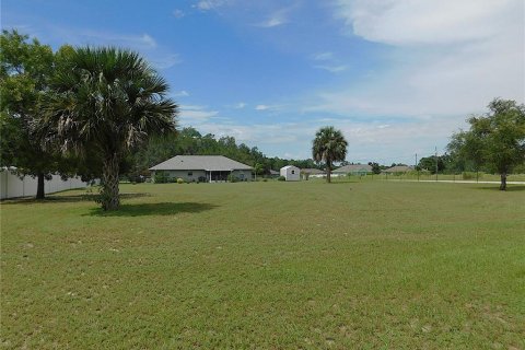 House in Ocala, Florida 3 bedrooms, 126.53 sq.m. № 1916831 - photo 4