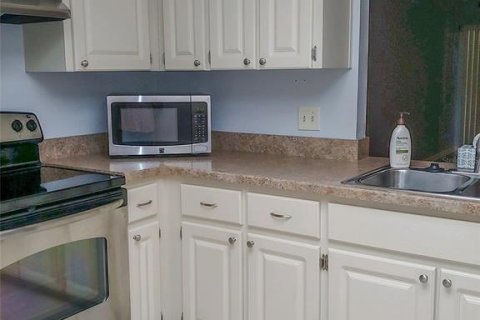 Condominio en venta en Homosassa, Florida, 2 dormitorios, 101.91 m2 № 1751472 - foto 4