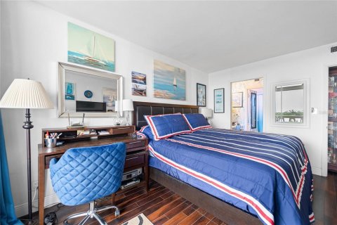 Condo in Palm Beach, Florida, 1 bedroom  № 1866869 - photo 8