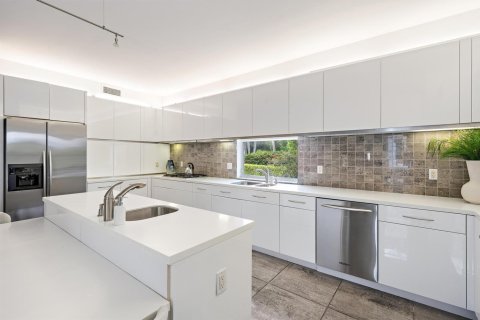 Villa ou maison à vendre à West Palm Beach, Floride: 5 chambres, 311.41 m2 № 2248577 - photo 14