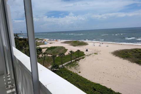 Condominio en alquiler en Pompano Beach, Florida, 2 dormitorios, 121.7 m2 № 2250431 - foto 8