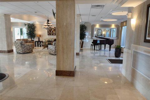 Condominio en alquiler en Pompano Beach, Florida, 2 dormitorios, 121.7 m2 № 2250431 - foto 21
