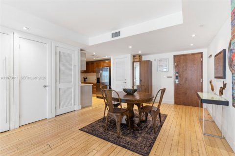 Condominio en venta en Miami Beach, Florida, 1 dormitorio, 77.11 m2 № 2033291 - foto 8