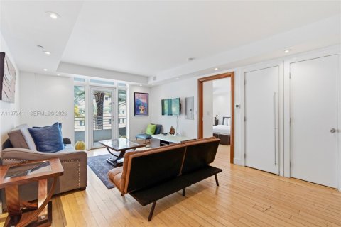 Condominio en venta en Miami Beach, Florida, 1 dormitorio, 77.11 m2 № 2033291 - foto 9