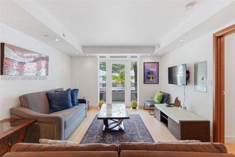 Condominio en venta en Miami Beach, Florida, 1 dormitorio, 77.11 m2 № 2033291 - foto 11