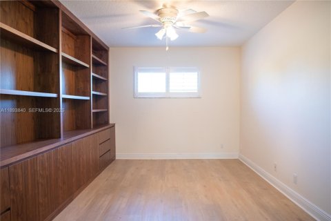Condo in Jupiter, Florida, 2 bedrooms  № 2169837 - photo 16
