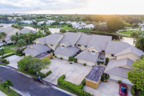 Condo in Jupiter, Florida, 2 bedrooms  № 2169837 - photo 4