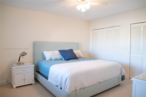 Condo in Jupiter, Florida, 2 bedrooms  № 2169837 - photo 26