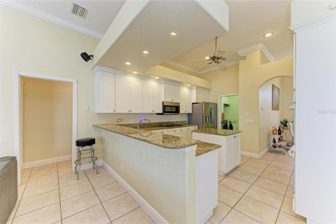 House in Port Charlotte, Florida 4 bedrooms, 266.54 sq.m. № 1807297 - photo 21