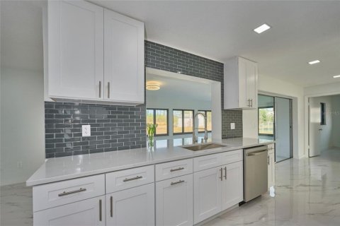 Casa en venta en Indian lake estates, Florida, 2 dormitorios, 151.34 m2 № 1509461 - foto 7