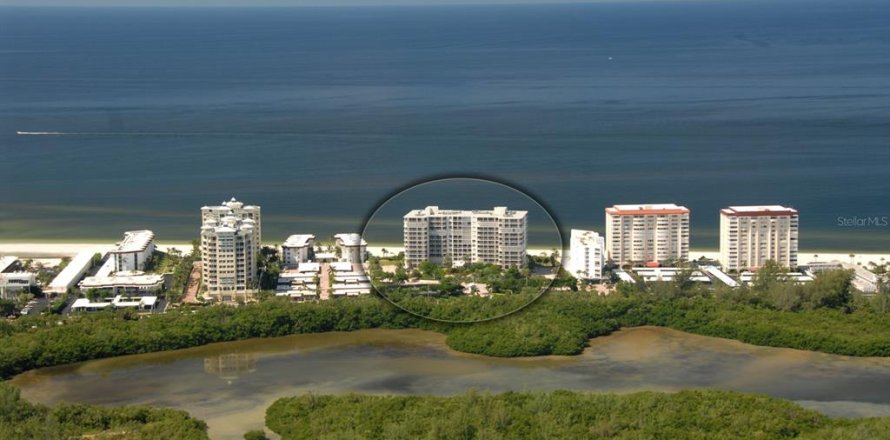 Condo in Sarasota, Florida, 2 bedrooms № 1561610