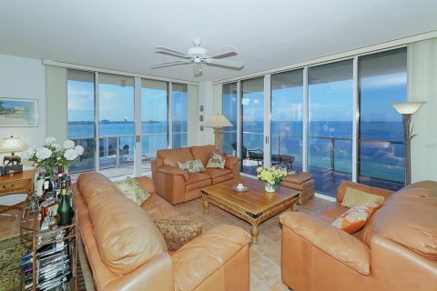 Снять в аренду кондоминиум в Сарасота, Флорида 3 комнаты, 192.31м2, № 1561610 - фото 16