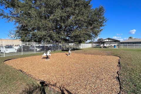 Casa en venta en Kissimmee, Florida, 3 dormitorios, 117.34 m2 № 1442376 - foto 27