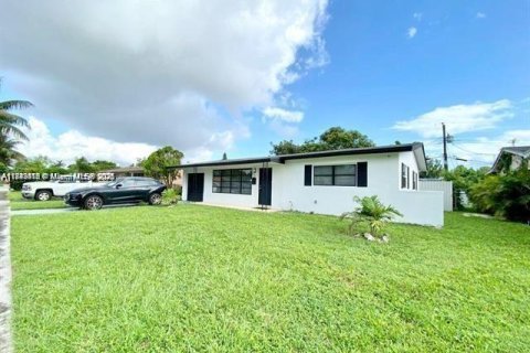 Casa en Sunrise, Florida 2 dormitorios, 89.37 m2 № 2077067