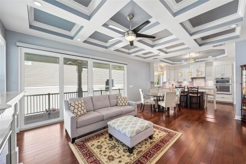 Casa en venta en Bradenton, Florida, 3 dormitorios, 221.66 m2 № 2224542 - foto 8