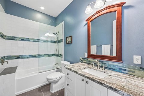 Casa en venta en Bradenton, Florida, 3 dormitorios, 221.66 m2 № 2224542 - foto 26