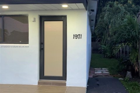 Купить виллу или дом в Хайалиа, Флорида 4 спальни, 130.99м2, № 1994983 - фото 6